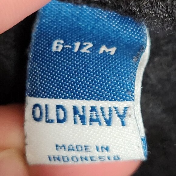 Old Navy Baby Skeleton Black 2 Piece Hoodie Sweatsuit Size 6-12 M - Picture 6 of 7